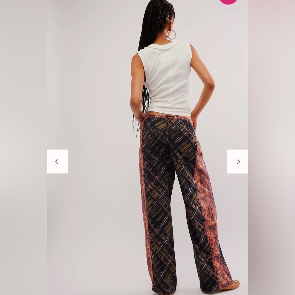 NWT FREE PEOPLE Hudson Canyon Printed Pants-Brown Combo/Animal Plaid XS - Picture 3 of 8